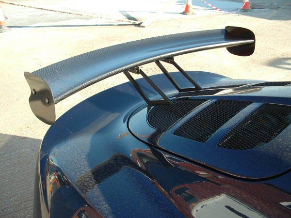 McBeath designed S2 Exige adjustable tailgate mounted with 1245mm wide (width complies with Lotus On Track regulations). Available in straight or curved plan view guise.