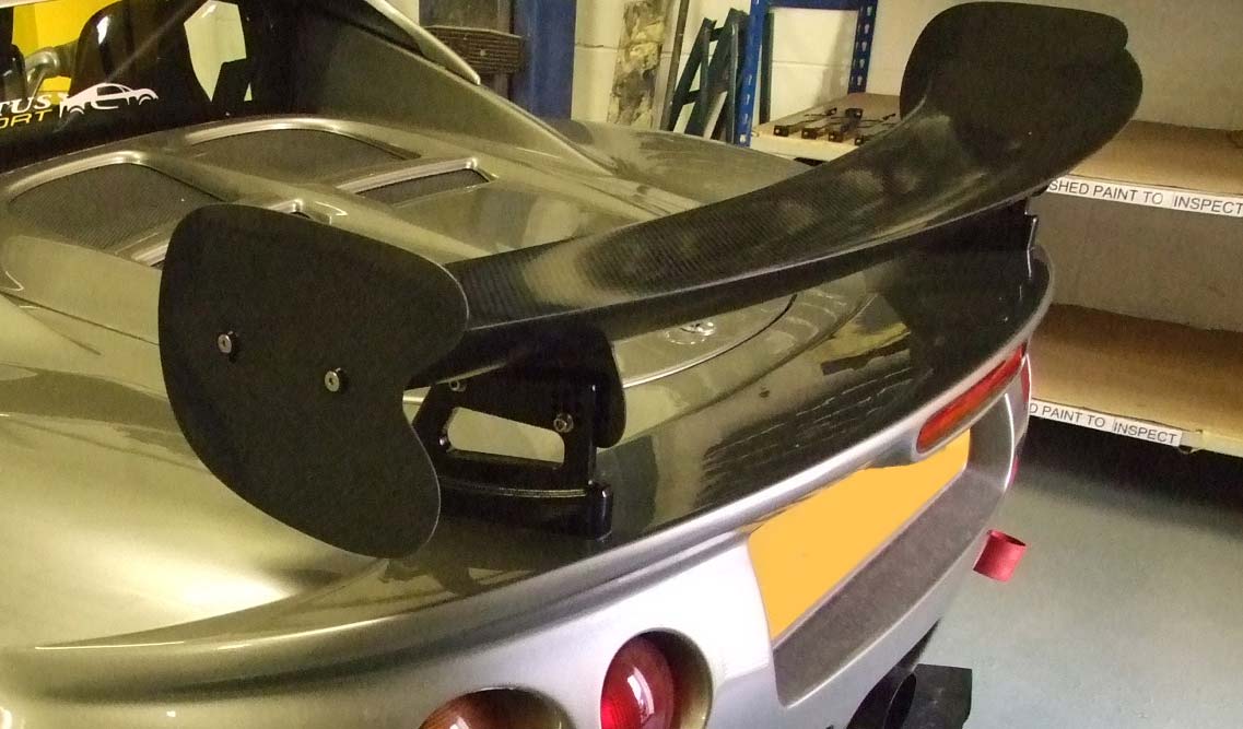 Lotus Elise S1 Carbon Rear Wing Kit (Curved) - 225mm Chord x W1245mm, Adjustable Clam Mount