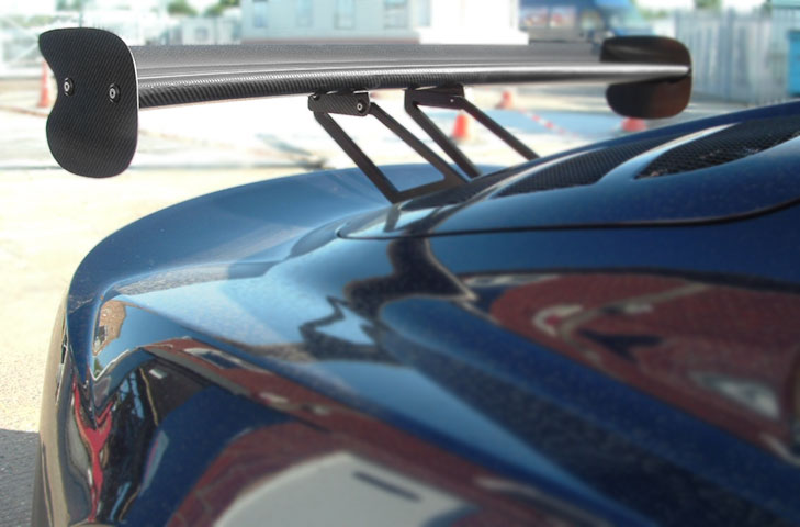 REVERIE Lotus Exige S2 Carbon Rear Wing Kit (Curved) - 225mm Chord x W1245mm, Adjustable - R01SB0236