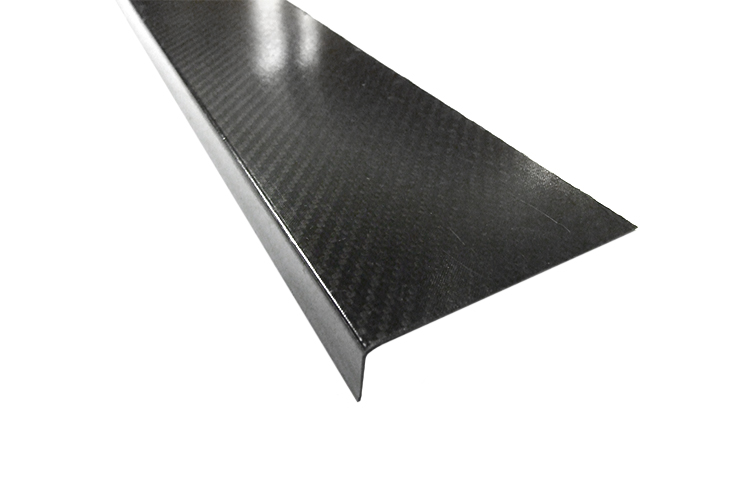 Carbon Fibre Angle, 90deg 3.0mm 100mm x 25mm x 1800m - Double Gloss - R01SU0331