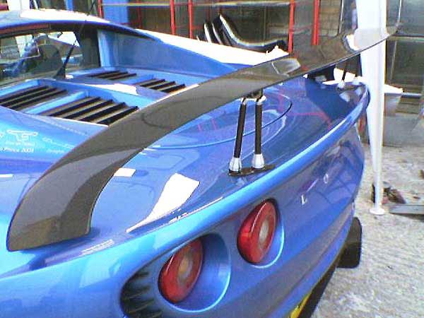 Adjustable Rear Wing